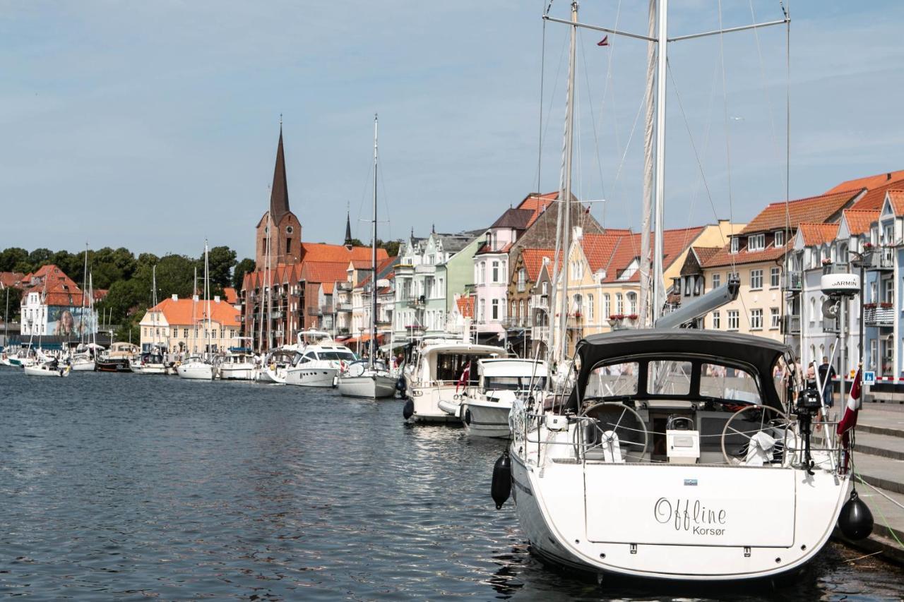 Hotel Sonderborg Kaserne Dış mekan fotoğraf